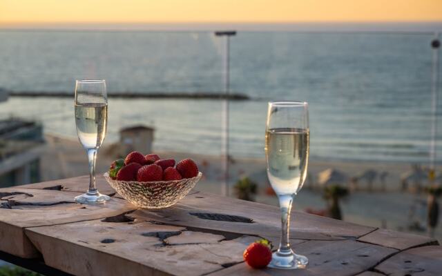 Maxim Hotel Tel Aviv Adults Only