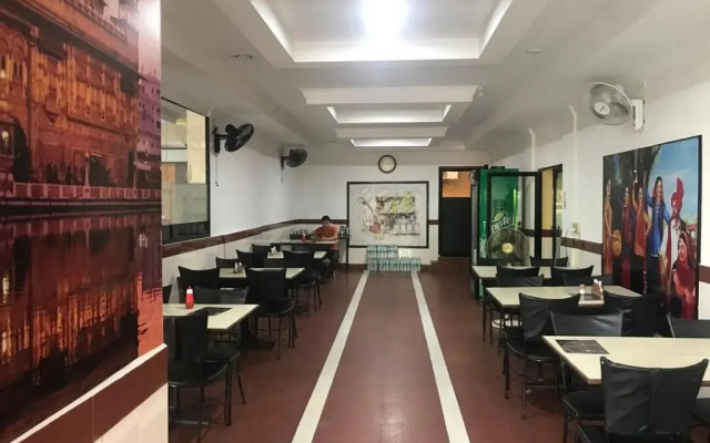 Hotel Shalimar Metro