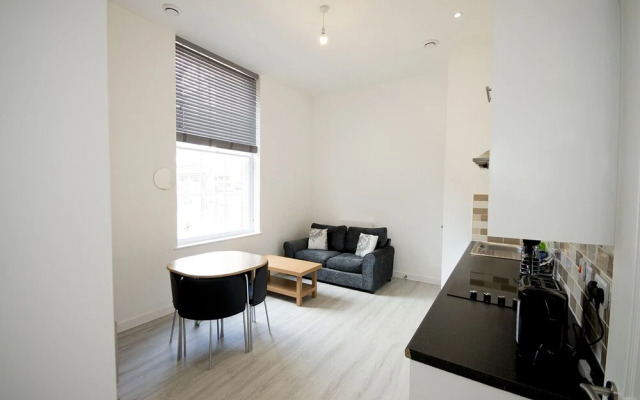 Pretty Properties Grange House Apartment 5