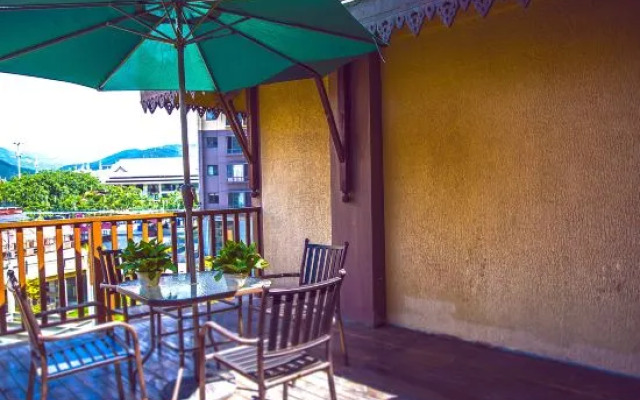 Muchun Inn (Xishuangbanna Poshui Square)