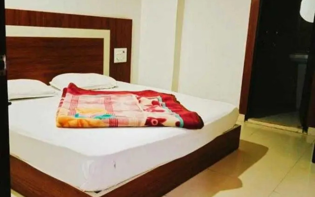 Pop 700868 Hotel H5