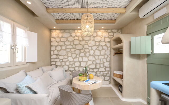 Naxos Euphoria Suites