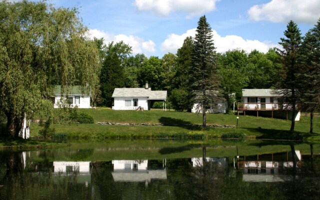 Chestnut Grove Resort