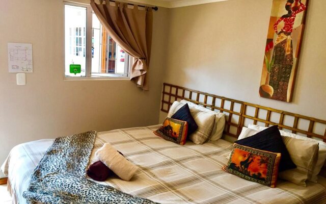Jembjo's Knysna Lodge & Backpackers