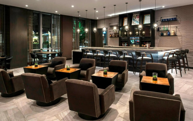 AC Hotel by Marriott Boston Cleveland Circle