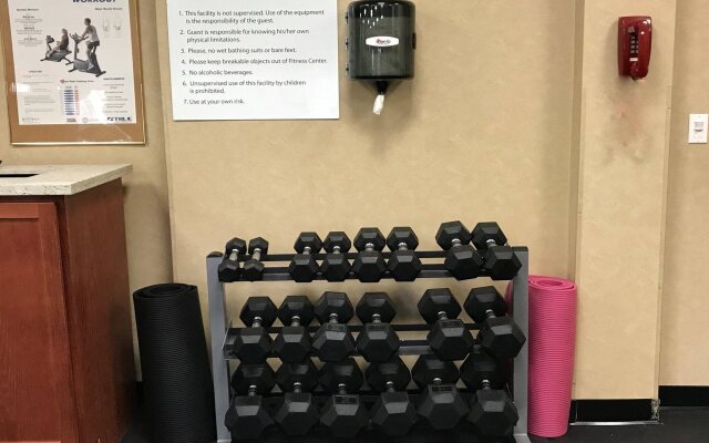 Holiday Inn Express Hotel & Suites Barstow-Outlet Center by IHG