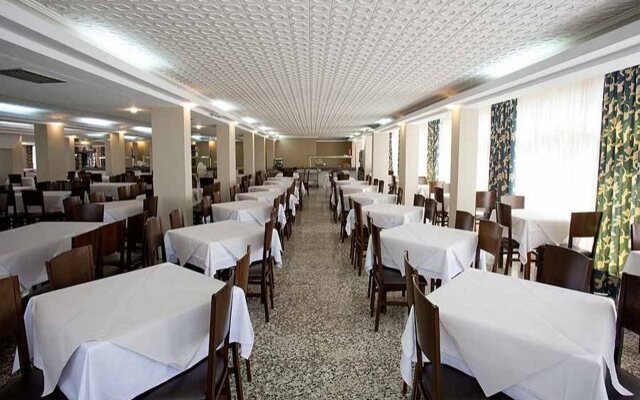 Playamar Hotel & Apartamentos