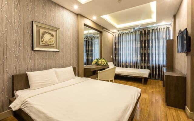 Manmo Ha Noi Business Hotel