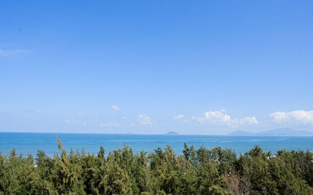 The Blossom Hoi An Ocean Front Hotel & Spa