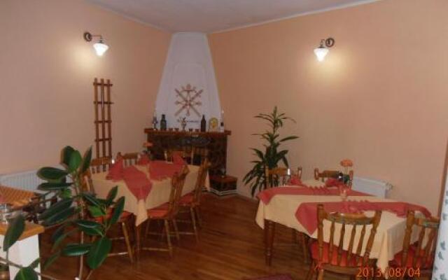 Casa Doma'r - Alina