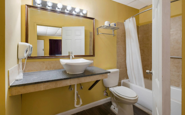 Econo Lodge Gretna - New Orleans