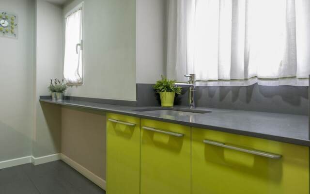 Alterhome Apartamento Plaza de Castilla II