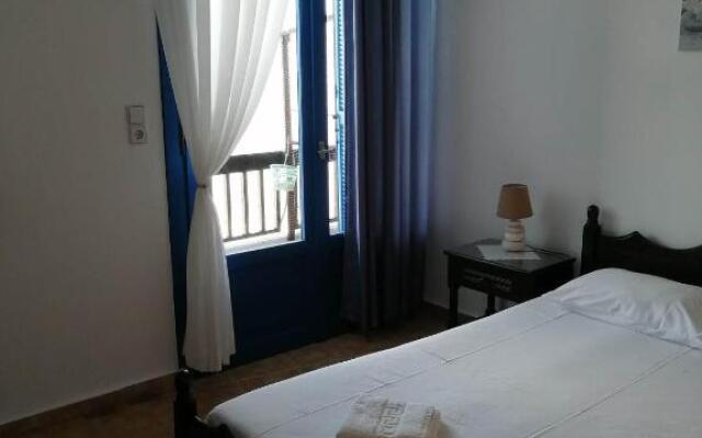 on the sea Despoina apartment at Mochlos Creta