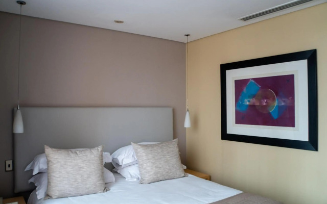 Raphael Penthouse Suites