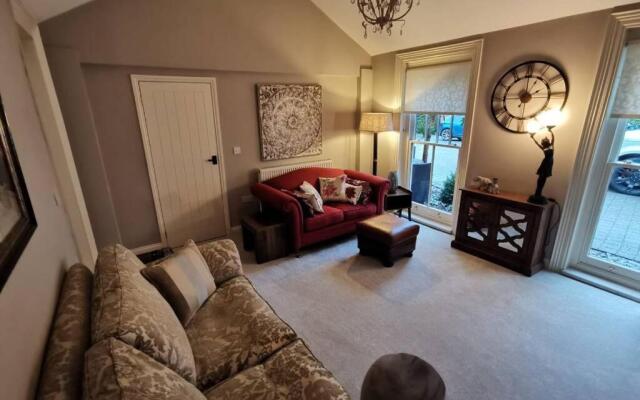 The Lodge at The Cedars