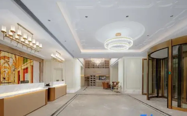 Vienna International Hotel (Nanchang University of Finance and Economics Branch)