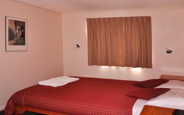 Kasees Apartments & Mountain Lodge