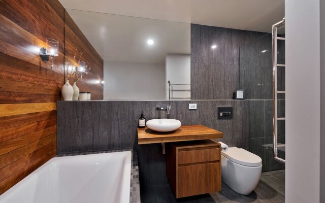 Nanook Thredbo Squatters Run