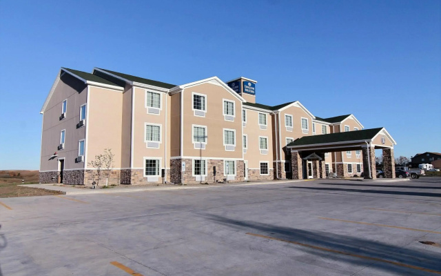 Cobblestone Hotel & Suites - Beulah