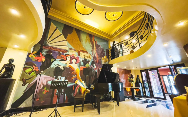 Miramar Hotel