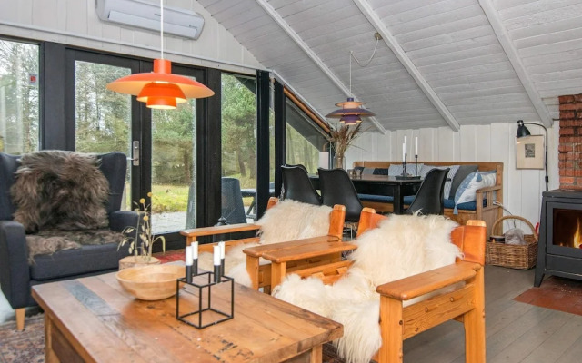 Tranquil Holiday Home in Henne With Barbeque