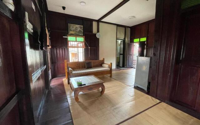 Rumah Rehat Anjung Melayu Muslim