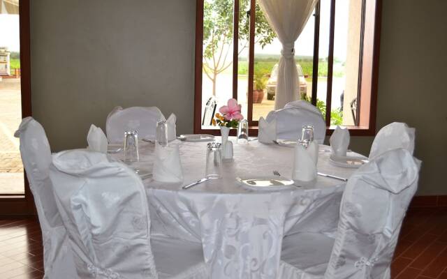 Panone Hotel Chekereni