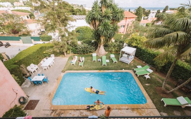 Nice Way Cascais & SurfCamp