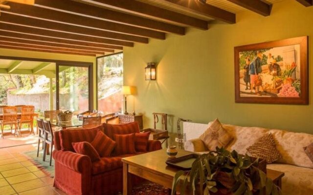 Villa Cloty