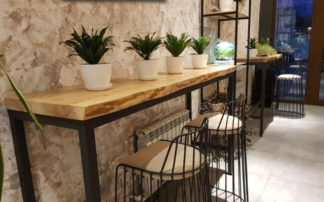 Falcon Boutique Hotel
