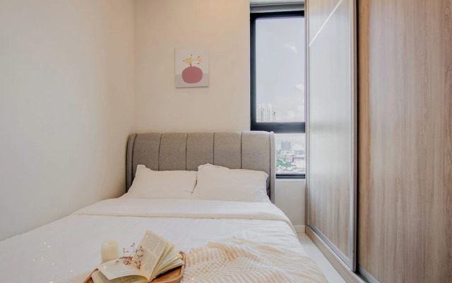 NaiBnB @ Chambers Residence