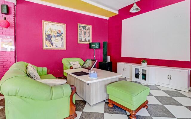 OYO 90617 Rumah Oma Opa