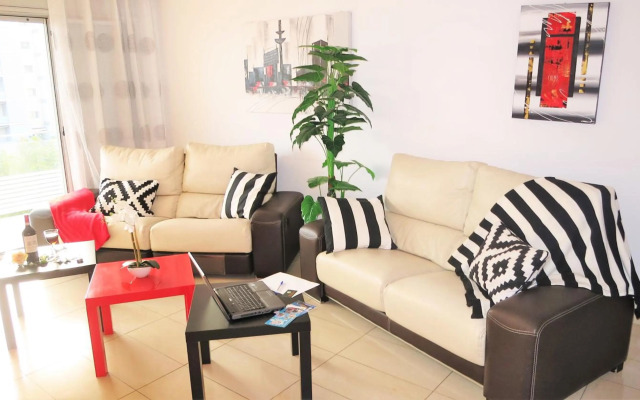 ALEXANDRA´s BEACH-PORT