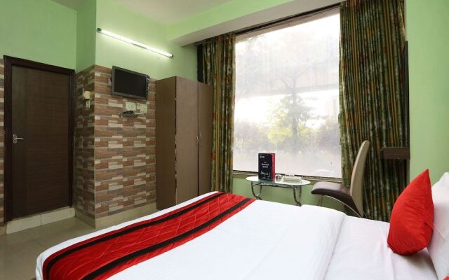 OYO Flagship 12528 Green View Guest House 2