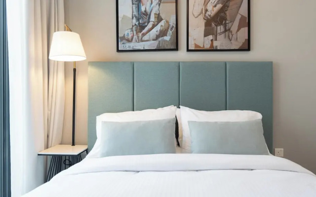 1BR Retreat in Business Bay