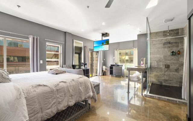 Outstanding En Suite Studio
