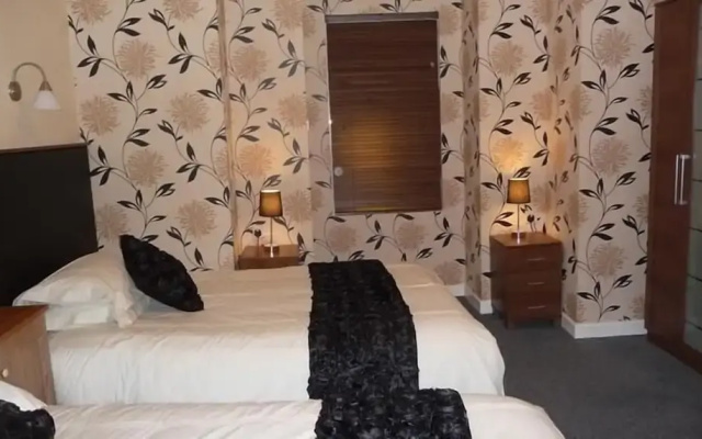 Highcliffe Holiday Apartments