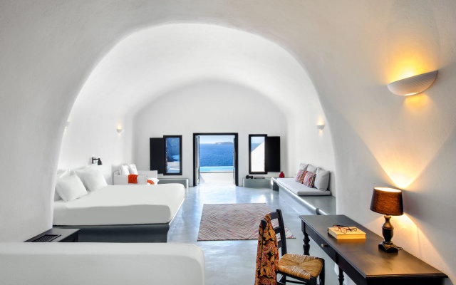 Ambassador Aegean Luxury Hotel and Suites