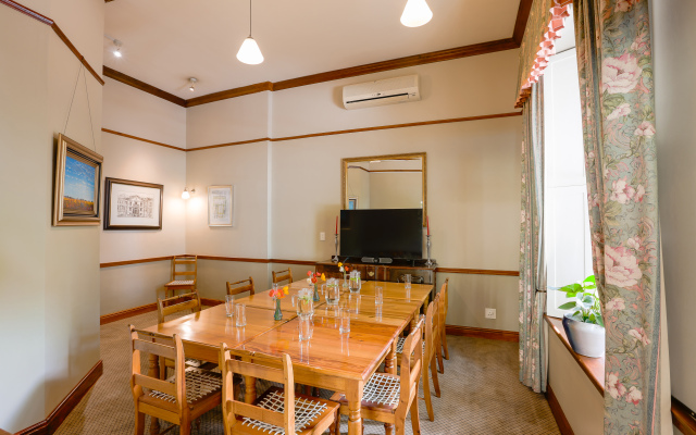 Eendracht Hotel & Apartments