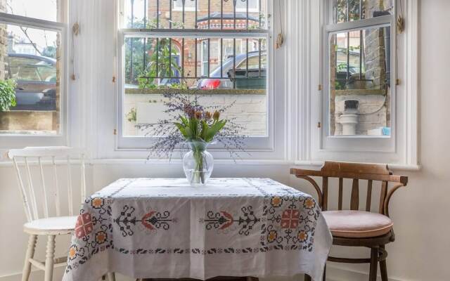 Hampstead Haven 1br Flat