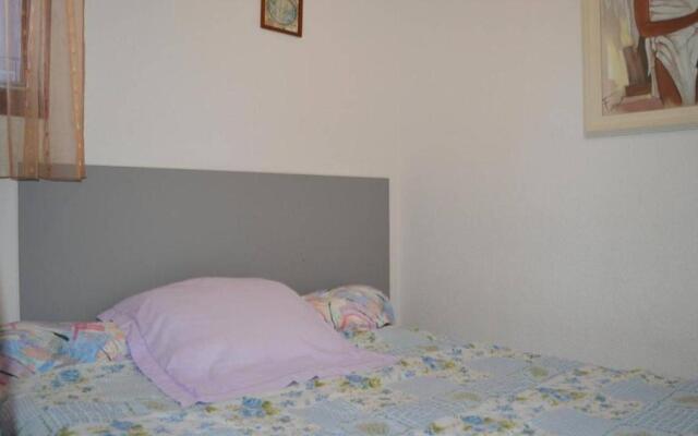 Appartement Saint-Cyprien, 2 pièces, 4 personnes - FR-1-225D-573