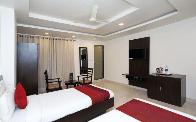 OYO 11375 Hotel G20 Inn