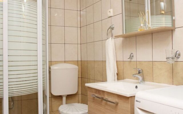 Apartments Zecic