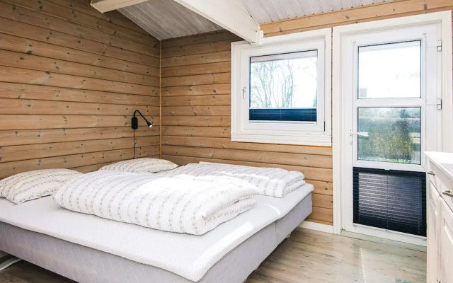 10 Person Holiday Home in Juelsminde-by Traum