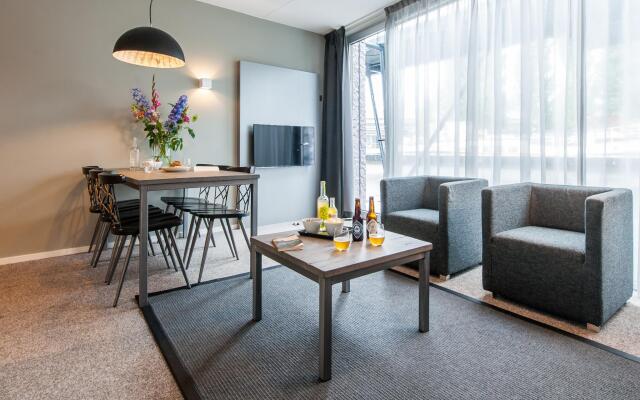 YAYS Amsterdam Prince Island by Numa