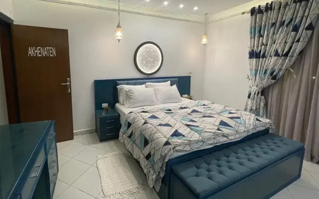 Danda Moon Pyramids Hotel