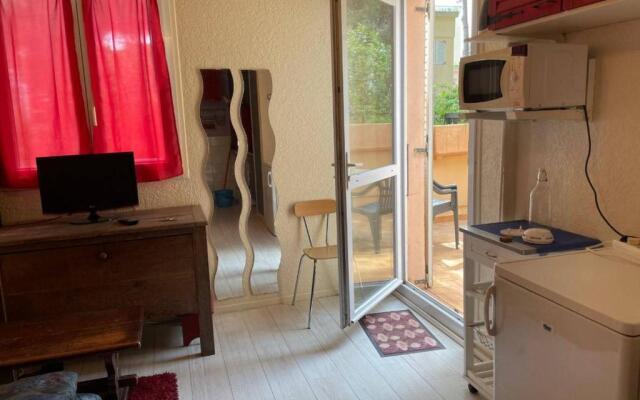 Appartement Argelès-sur-Mer, 1 pièce, 2 personnes - FR-1-225-449