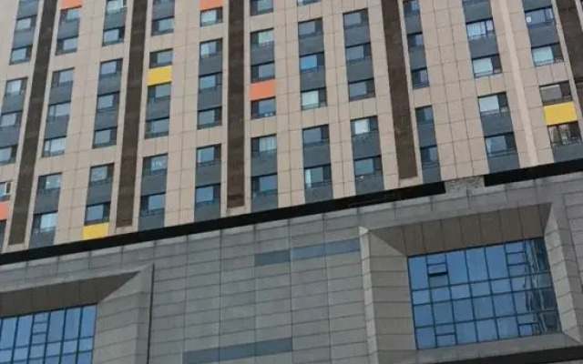 Sutian Homestay (Yuncheng Dongxing Upward Plaza)