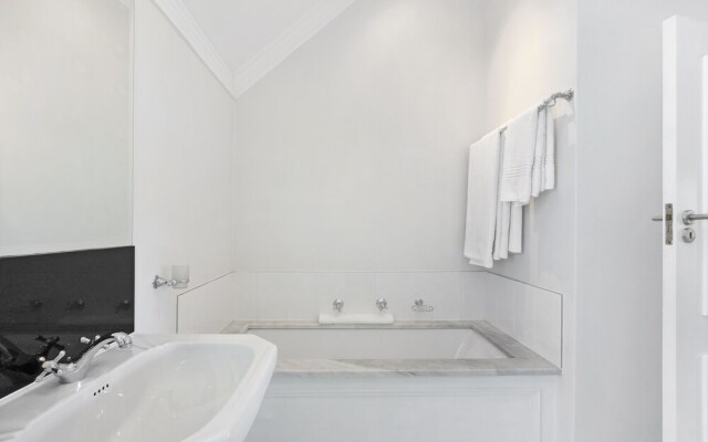 Winelands Golf Lodges 8