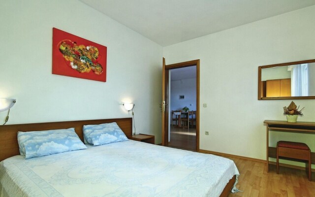 Awesome Home in Tar-vabriga With Wifi and 1 Bedrooms